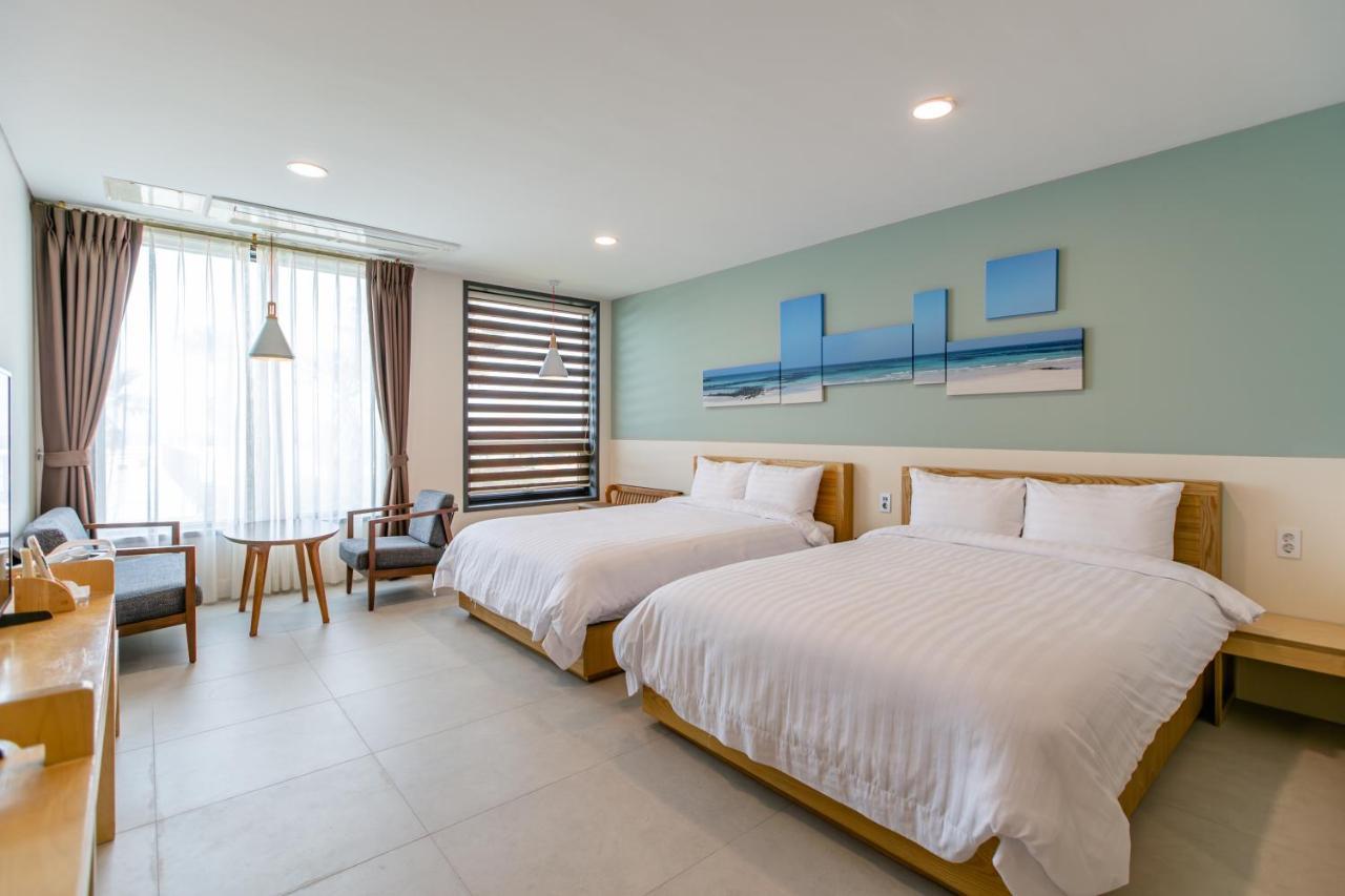 Lunamar Pension Jeju Ngoại thất bức ảnh