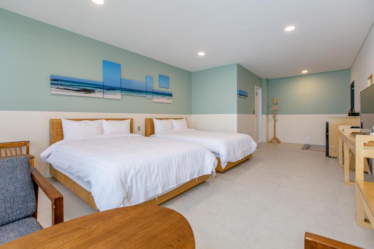 Lunamar Pension Jeju Ngoại thất bức ảnh