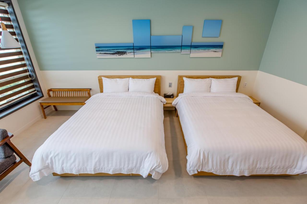 Lunamar Pension Jeju Ngoại thất bức ảnh