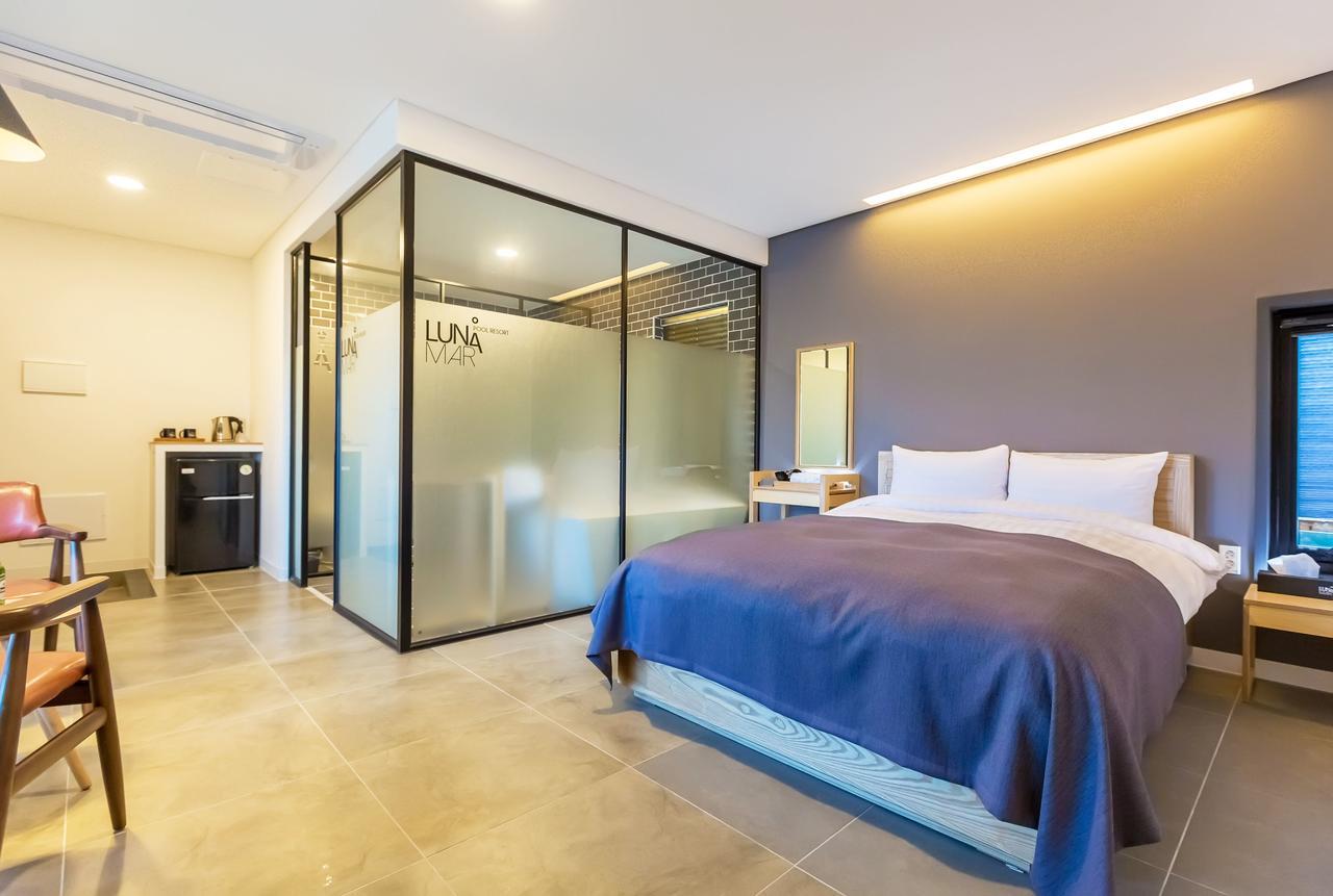 Lunamar Pension Jeju Ngoại thất bức ảnh