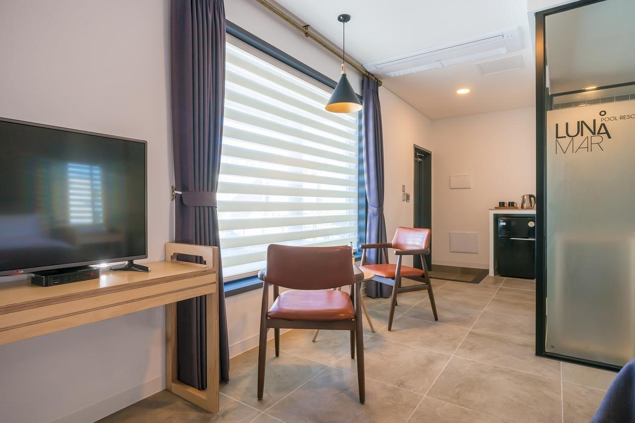 Lunamar Pension Jeju Ngoại thất bức ảnh