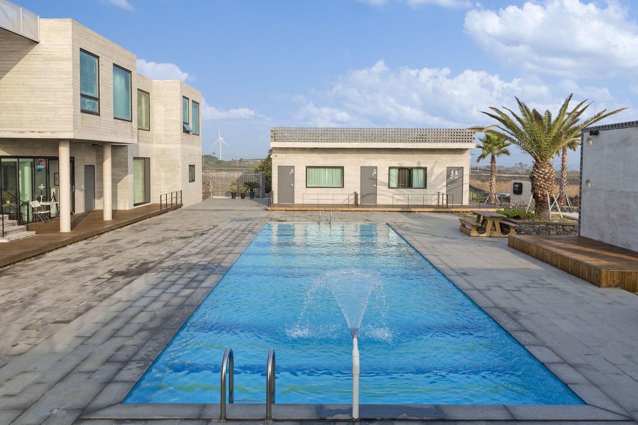 Lunamar Pension Jeju Ngoại thất bức ảnh